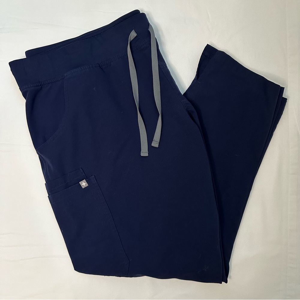 Figs Kade Cargo Scrub Pants